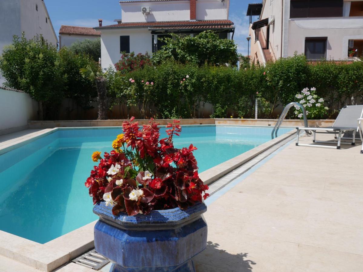 Ferienhaus Bozena Appartment 1 فيرسار المظهر الخارجي الصورة